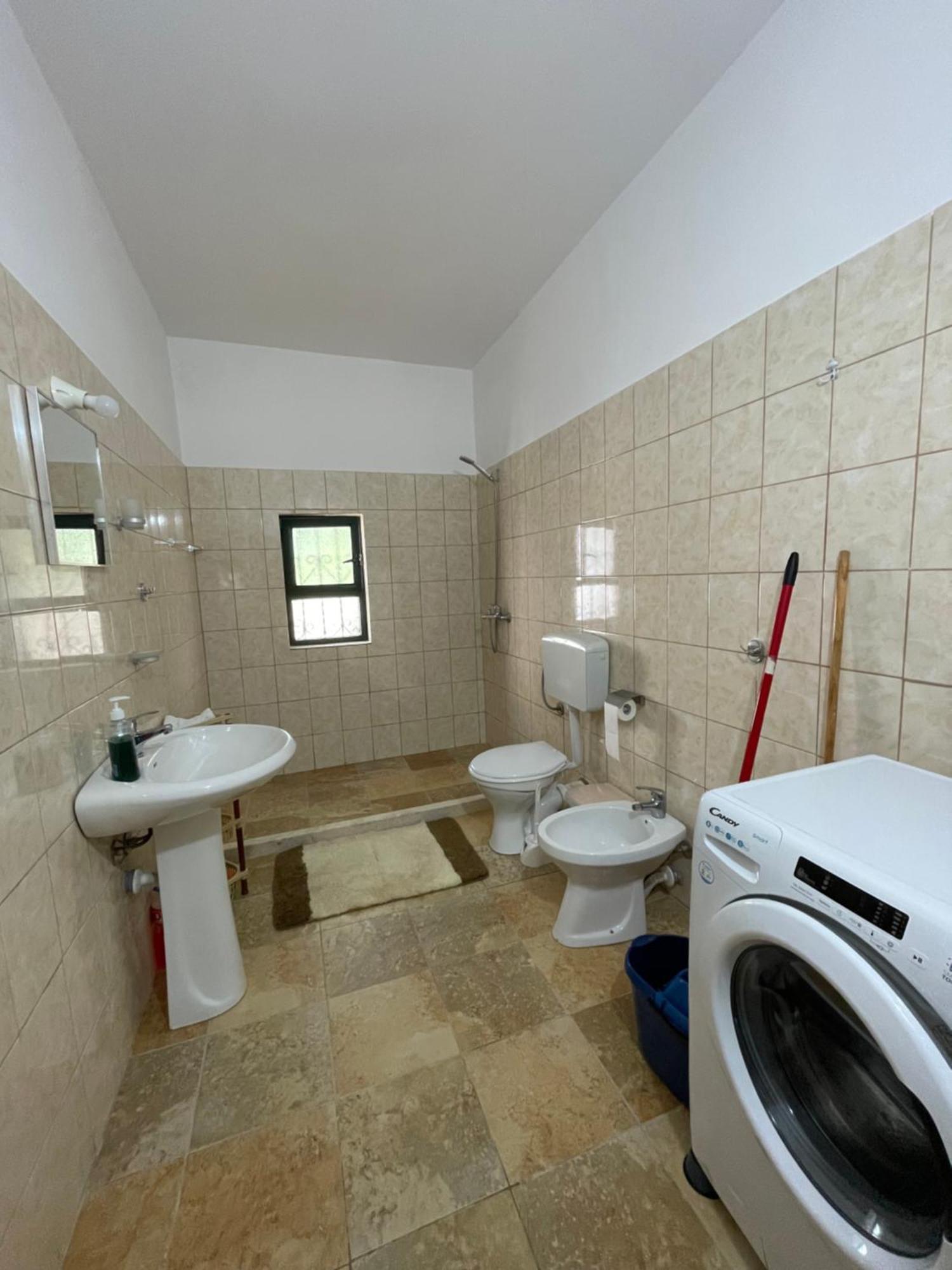 Rental Houses Dukaj Vlorë Eksteriør bilde